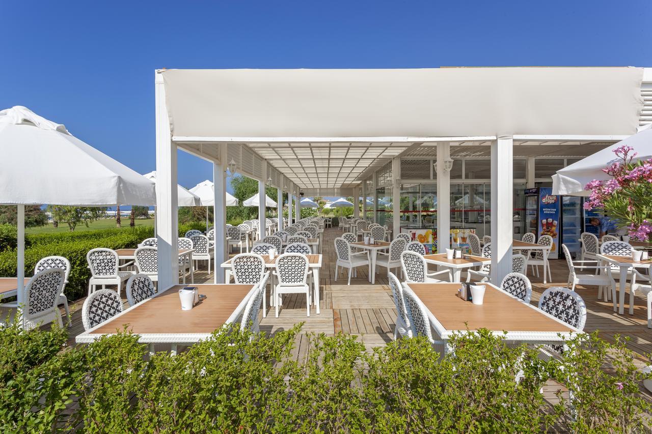 Glamour Resort & Spa Side Exterior photo