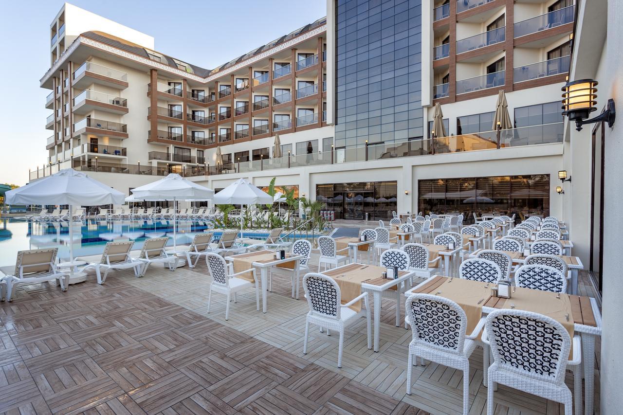 Glamour Resort & Spa Side Exterior photo